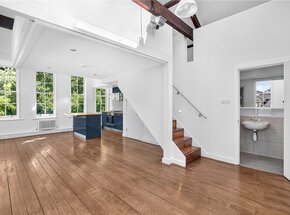 Kingsway Place, London, EC1R