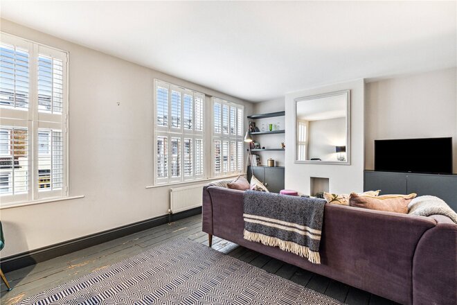 Balvernie Grove, Southfields, SW18
