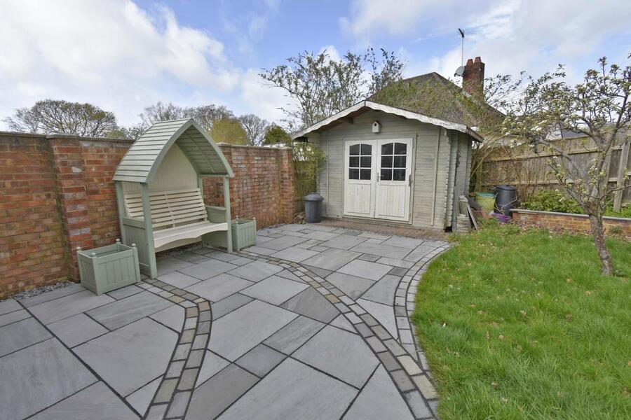 A GARDEN 2.JPG