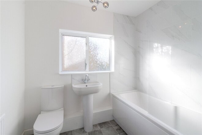 Little Horton House Drive, Northampton, NN7
