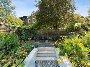 Amhurst Road, London, N16