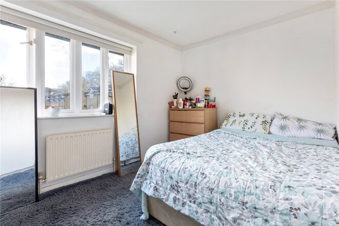 Lockgate Close, London, E9