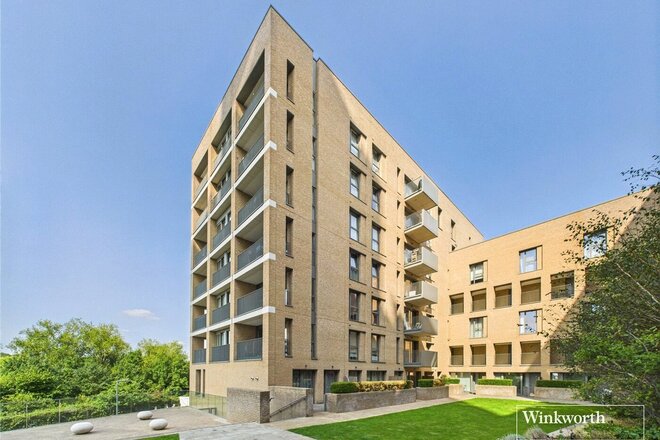 Moorhen Drive, Hendon, NW9