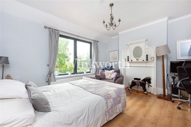 Old Park Road, London, N13