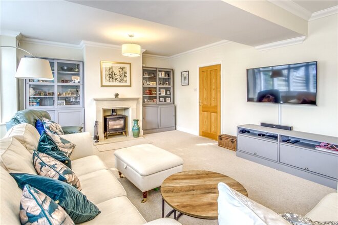 Kings Avenue, Poole, BH14