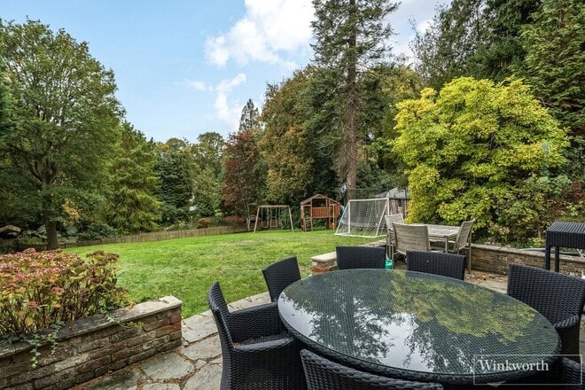 Charters Road, Berkshire, SL5