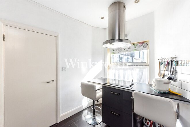 Woodland Road, London, N11