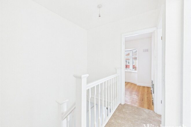 Cloister Road, London, W3