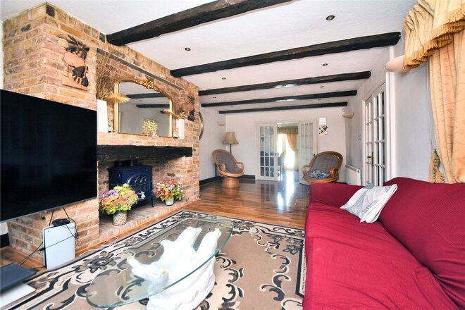 Croydon Lane, Surrey, SM7
