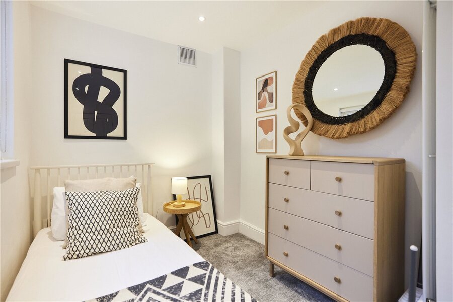 Bedroom 2 P1
