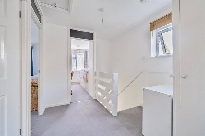 Walton Way, Berkshire, RG14