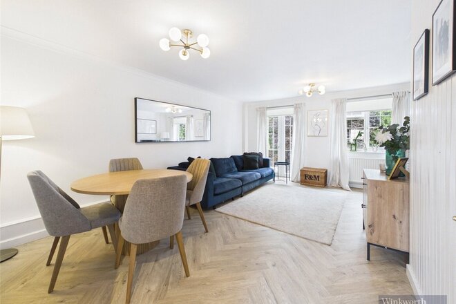 Eaton Drive, Kingston upon Thames, KT2
