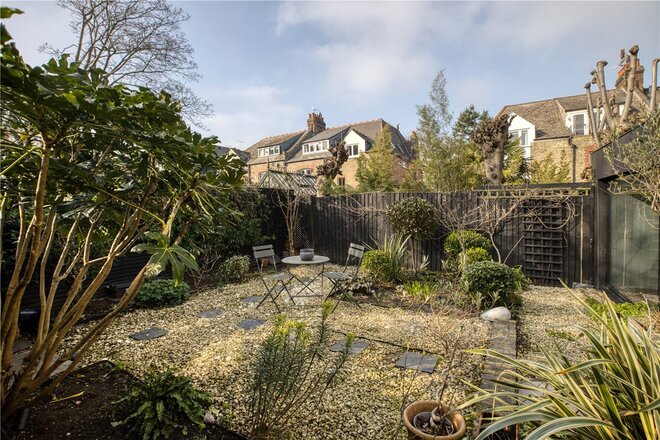 Crouch Hill, London, N8