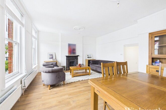 The Park, London, W5