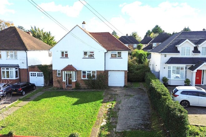 Ruden Way, Surrey, KT17
