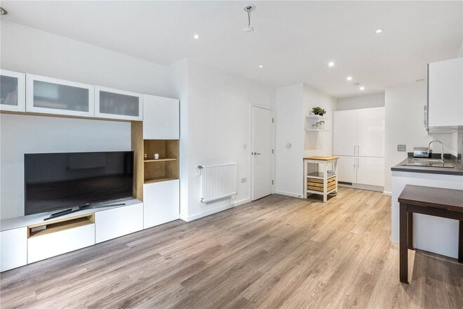 Canter Way, London, E1