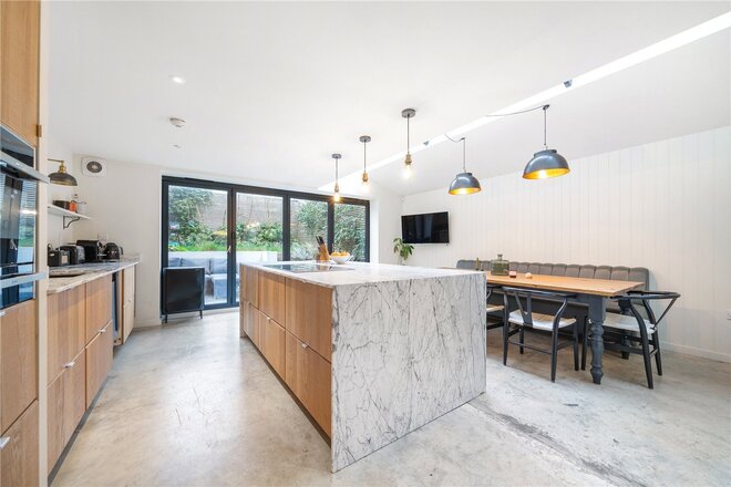 Tresco Road, Peckham Rye, SE15