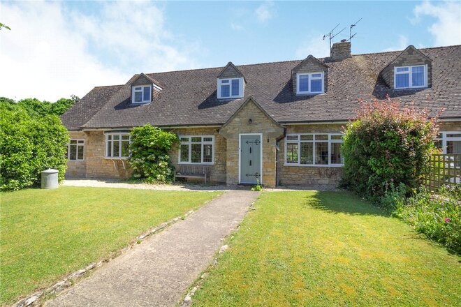 Cleeve Road, Cheltenham, GL52