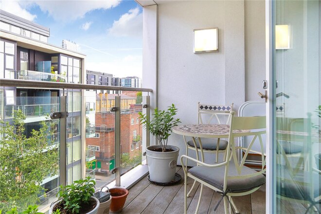 Decorum Apartments, London, N1