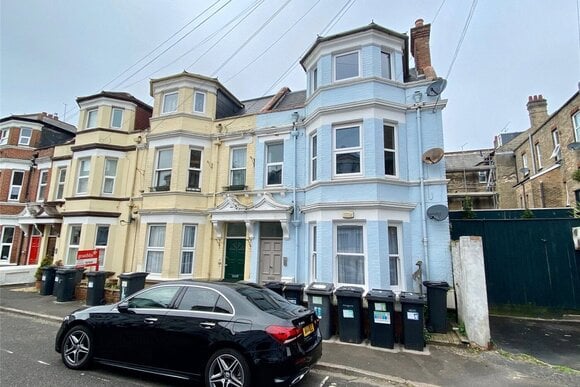 Eldon Place, Bournemouth, BH4