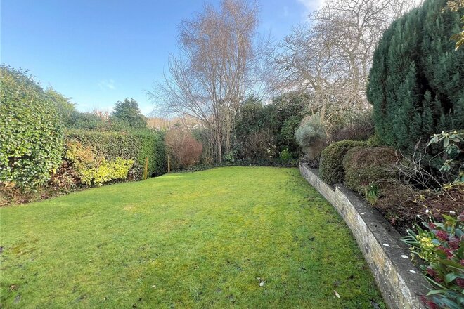 Sunningdale, Southampton, SO45