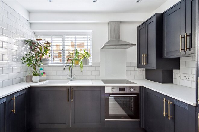 Ashby Grove, London, N1