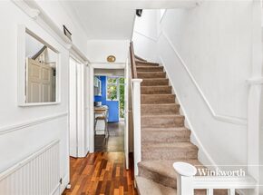 Nether Street, Finchley, N3