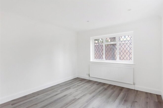 Highfield Hill, London, SE19