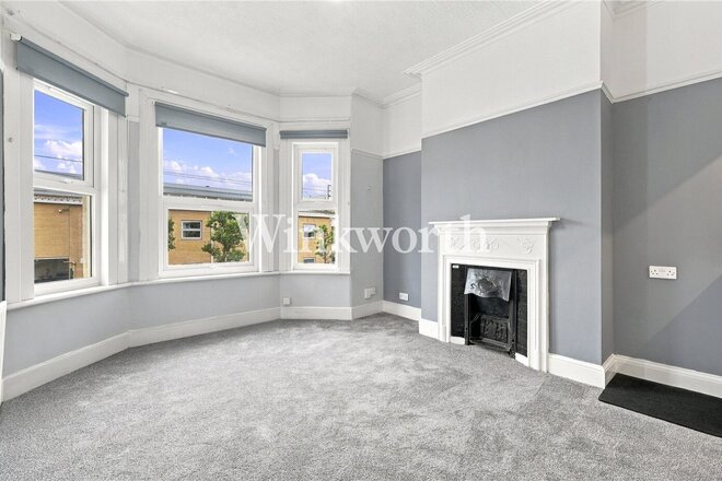 Tottenhall Road, London, N13