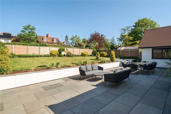 Echo Barn Lane, Farnham, GU10