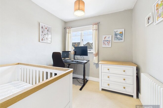 Guilford Avenue, Surbiton, KT5