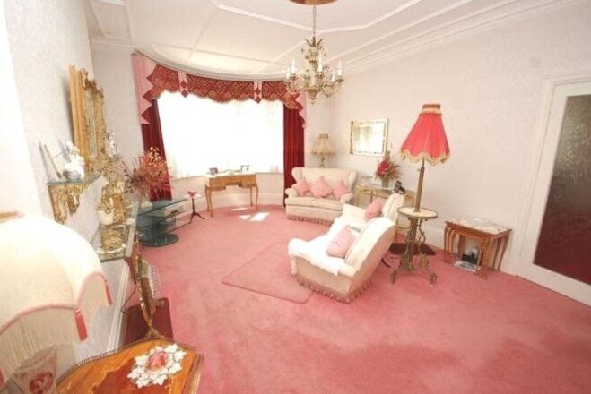 Hove Park Road, Hove, BN3