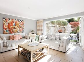 Beaufort Close, London, SW15