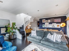 Clarence Road, London, W4