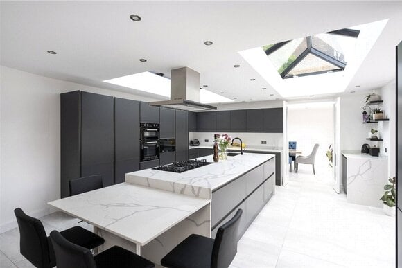 Kingsmead Road, London, SW2