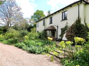 Barton Cottage, Exeter, EX2