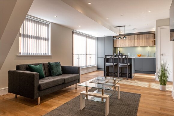 Bond House, Reading, RG1