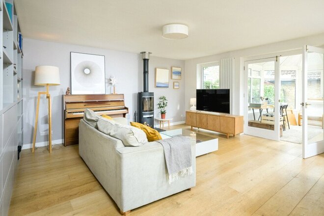 The Linleys, Somerset, BA1