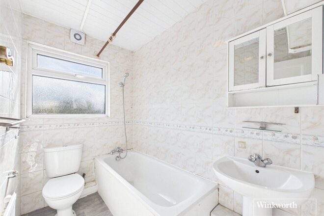 Kenton Road, Harrow, HA3
