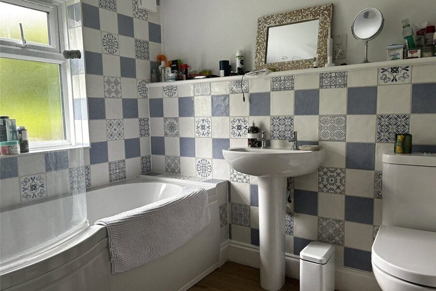 Cottage Bathroom
