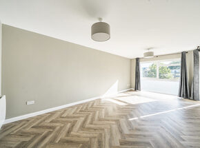Foxgrove Road, Beckenham, BR3