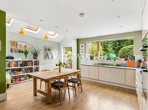 Lakeside Road, London, N13