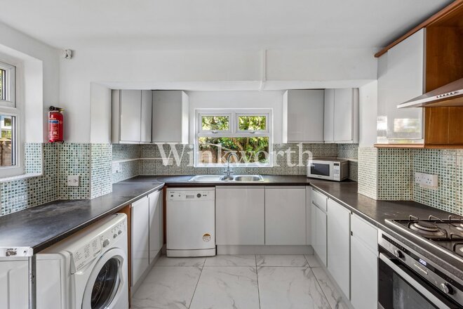 Malvern Road, London, N8