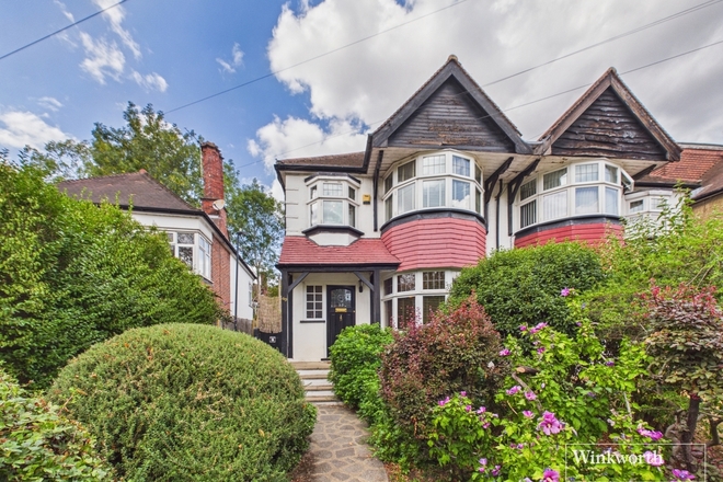 Birchen Grove, London, NW9