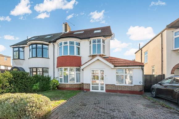 Station Road, West Wickham, BR4