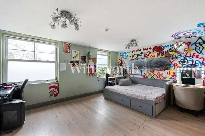 Old Park Road, London, N13