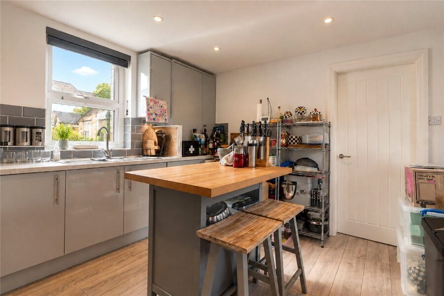 Kitchen 1
