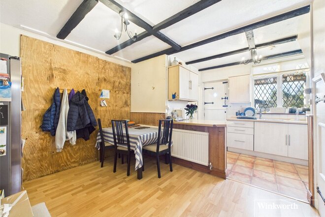 Highmeadow Crescent, London, NW9
