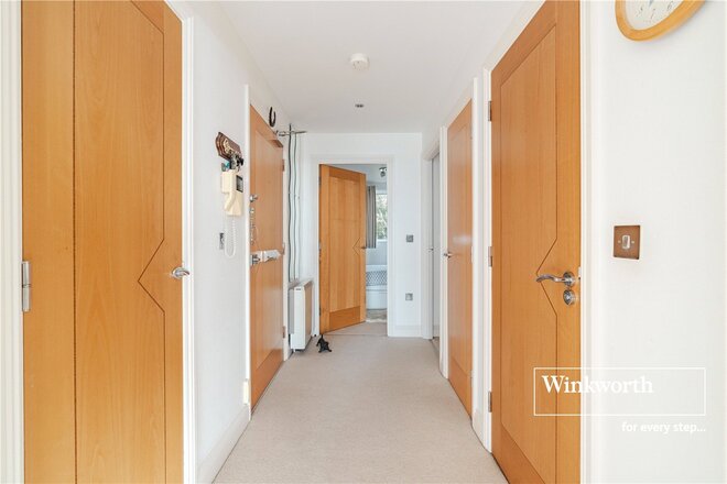 Marina Close, Bournemouth, BH5