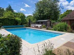 The Lees, Ashford, TN25